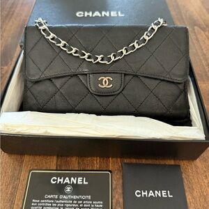 CHANEL Black Quilted Shoulder Bag